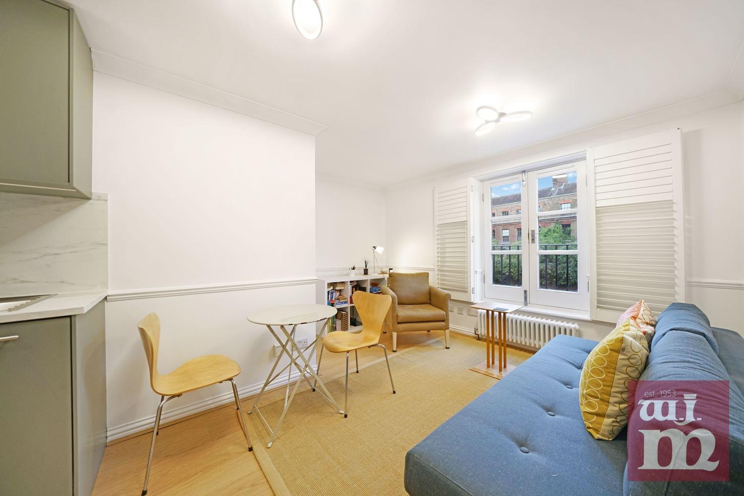 1 bed property in Greencourt, Stepney Green